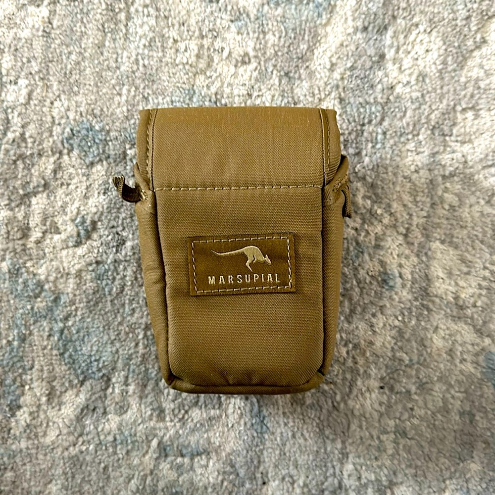 Marsupial Range Finder Case for Hunting